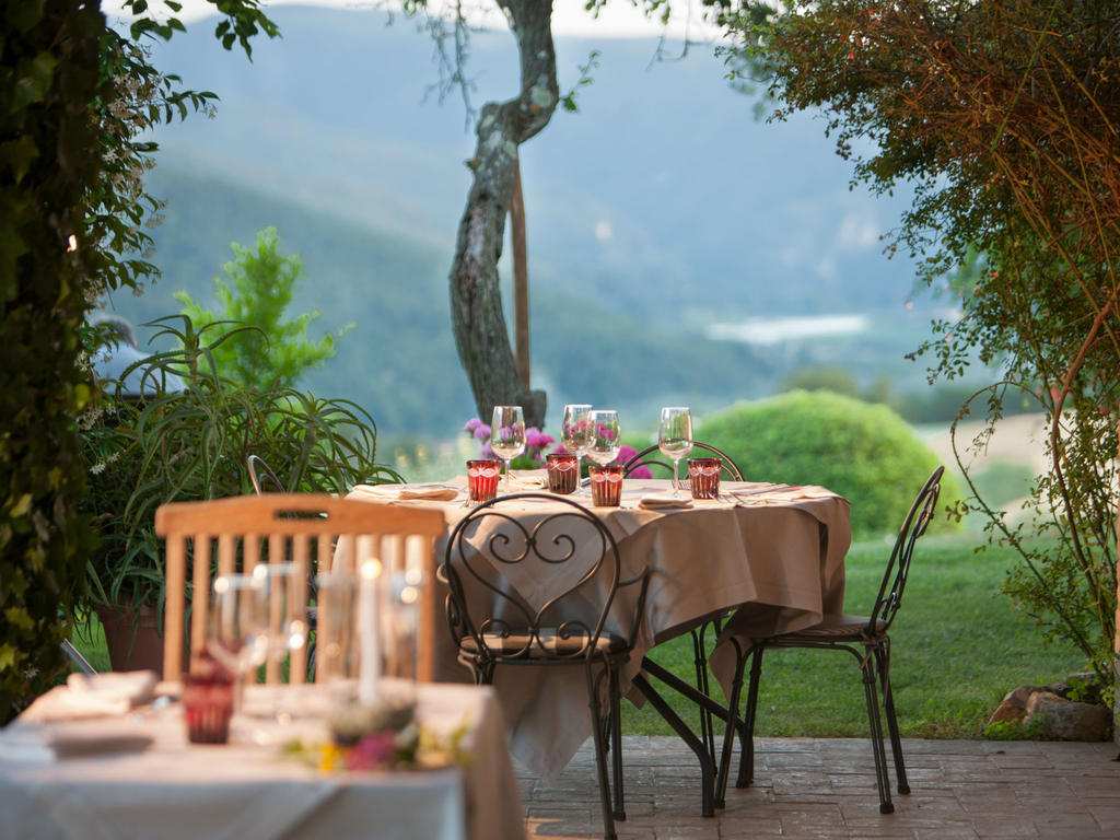 Tenuta Di Canonica Todi Kültér fotó
